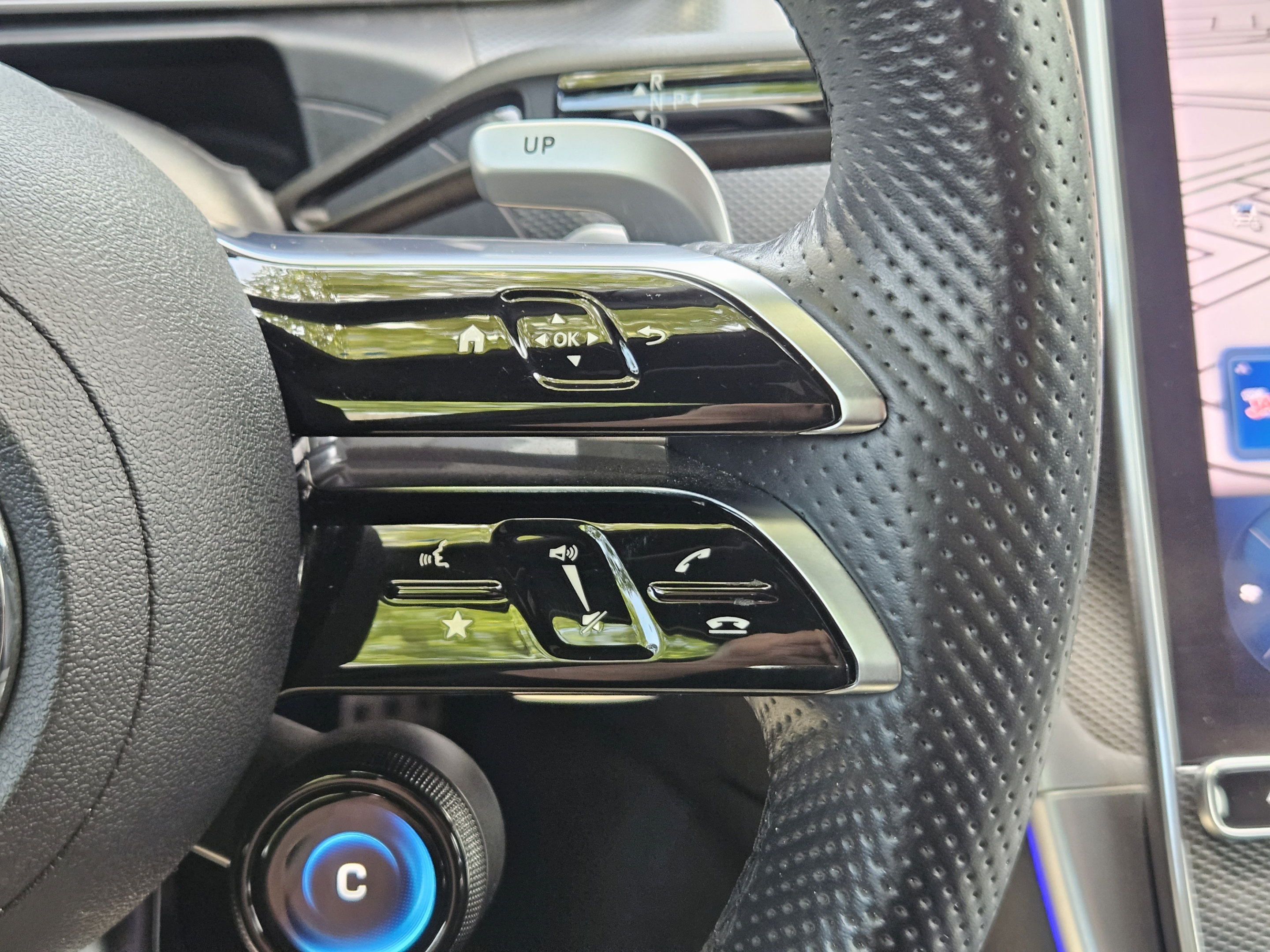 Certified 2023 Mercedes-Benz C 43 AMG 4MATIC Sedan image 19