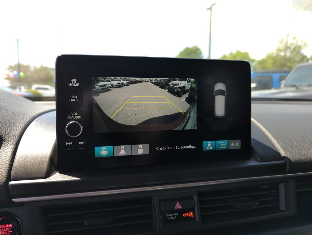 Used 2025 Honda Pilot Touring image 26