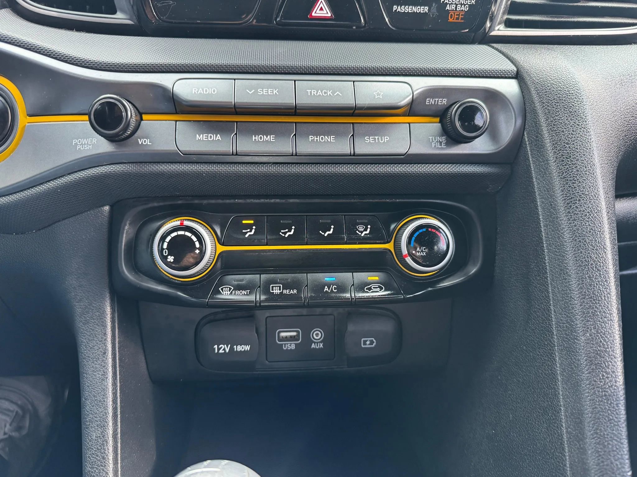 Used 2020 Hyundai Veloster Turbo R-Spec image 21