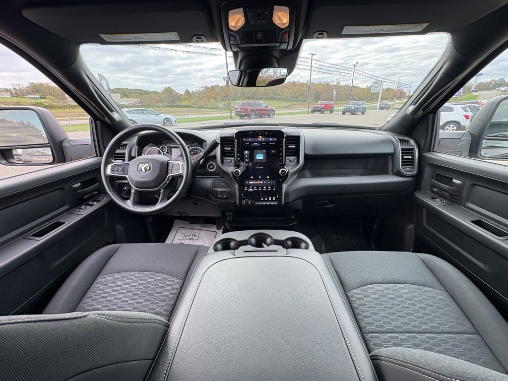 New 2025 RAM 2500 Tradesman image 31