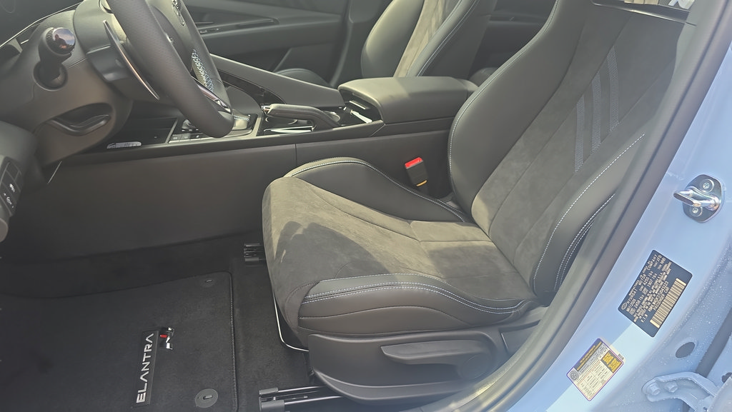 New 2026 Hyundai Elantra N FWD image 14