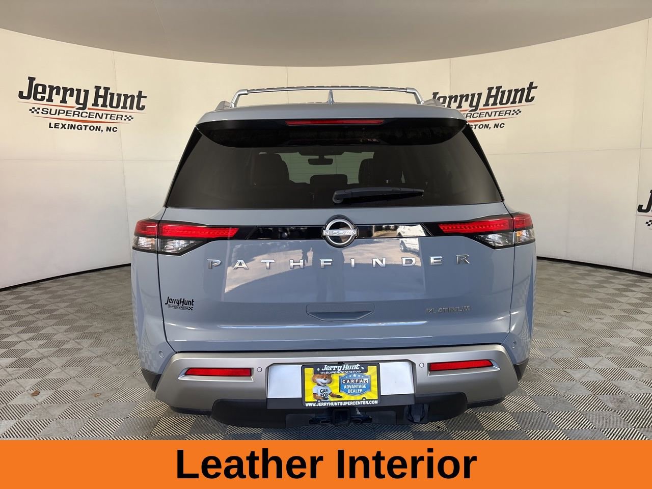 Used 2024 Nissan Pathfinder Platinum w/ Cargo Package image 6