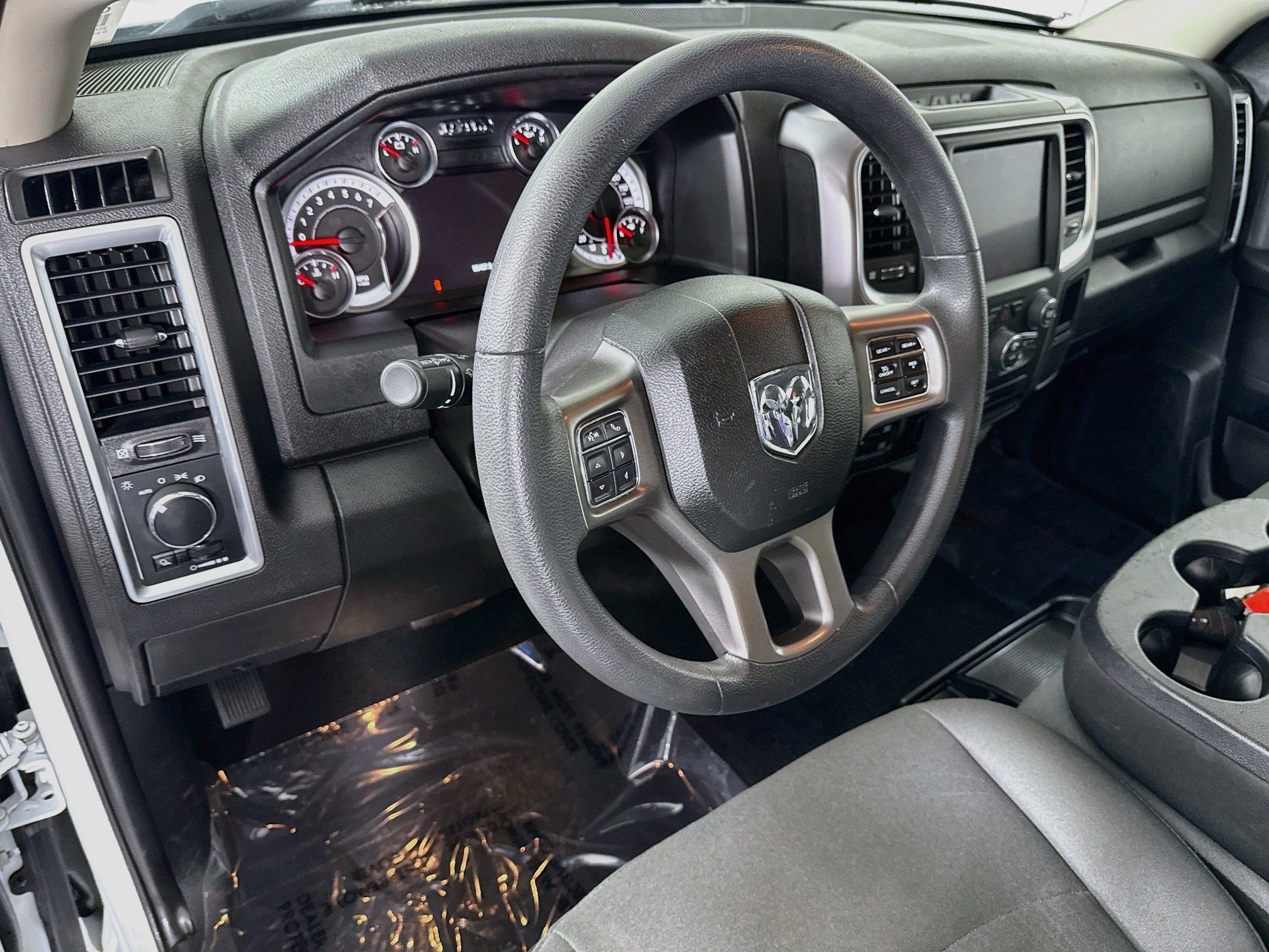 Used 2023 RAM 1500 Classic SLT w/ Electronics Group AWD/4WD image 22