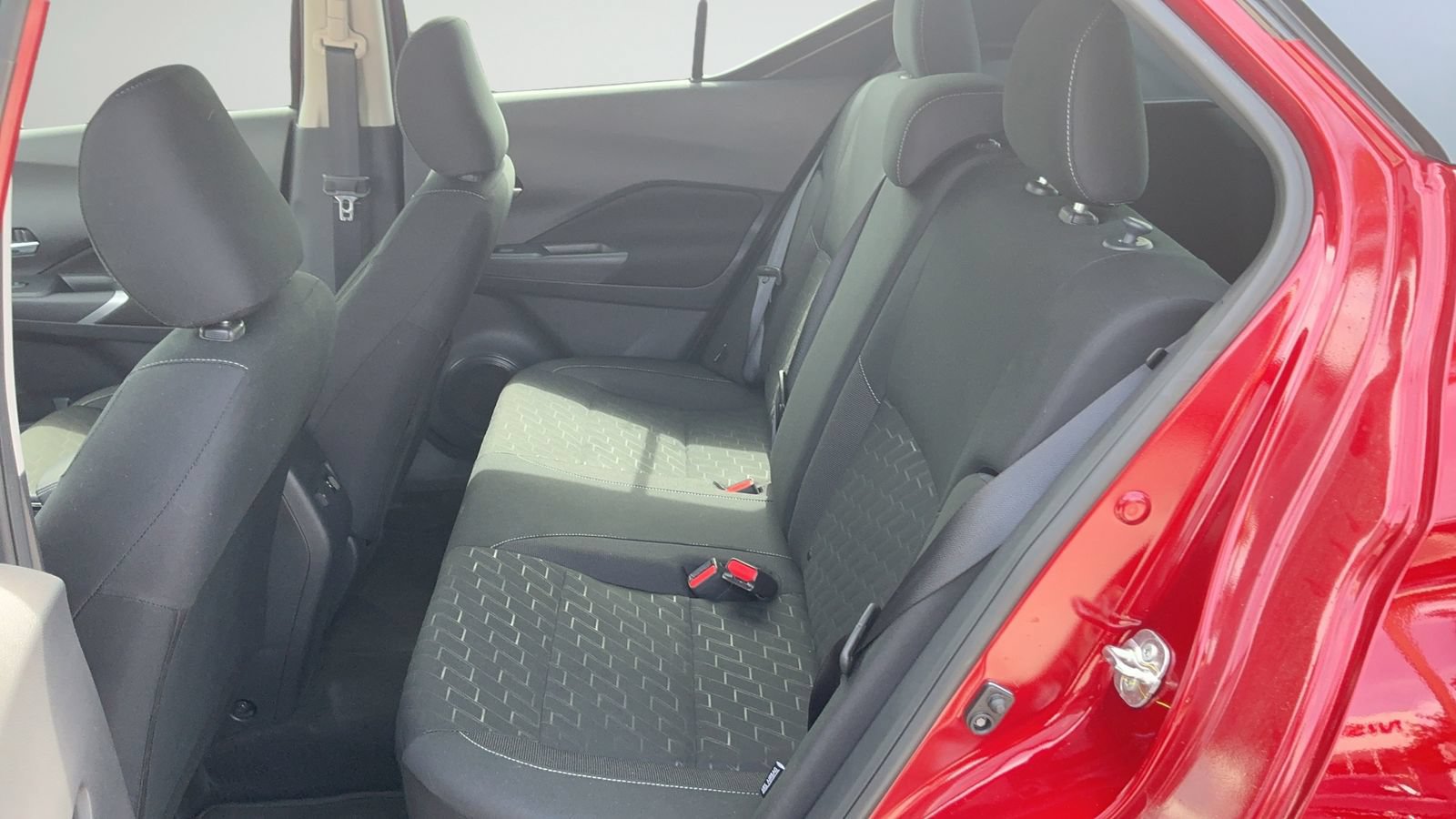 Certified 2024 Nissan Kicks SV FWD image 39