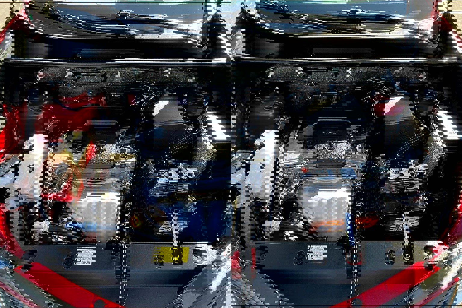 Used 2015 Toyota RAV4 LE image 9