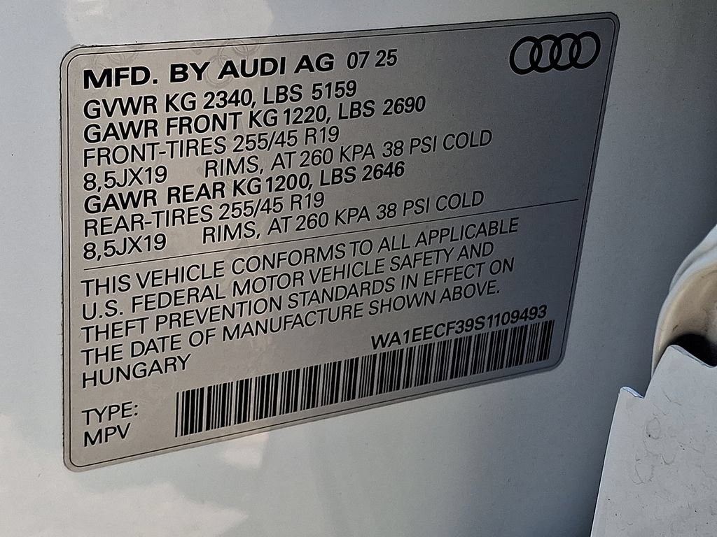 Used 2025 Audi Q3 2.0T Premium Plus AWD/4WD image 29