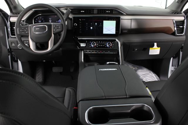 New 2026 GMC Sierra 2500 Denali w/ Denali Reserve Package AWD/4WD image 13