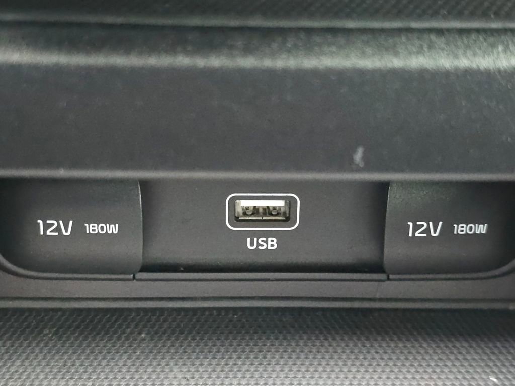 Used 2023 Kia Forte LXS w/ LXS Technology Package image 8