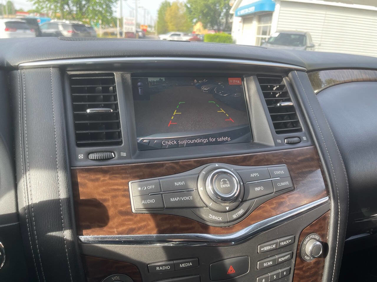 Used 2018 Nissan Armada SV w/ Driver Package RWD image 24