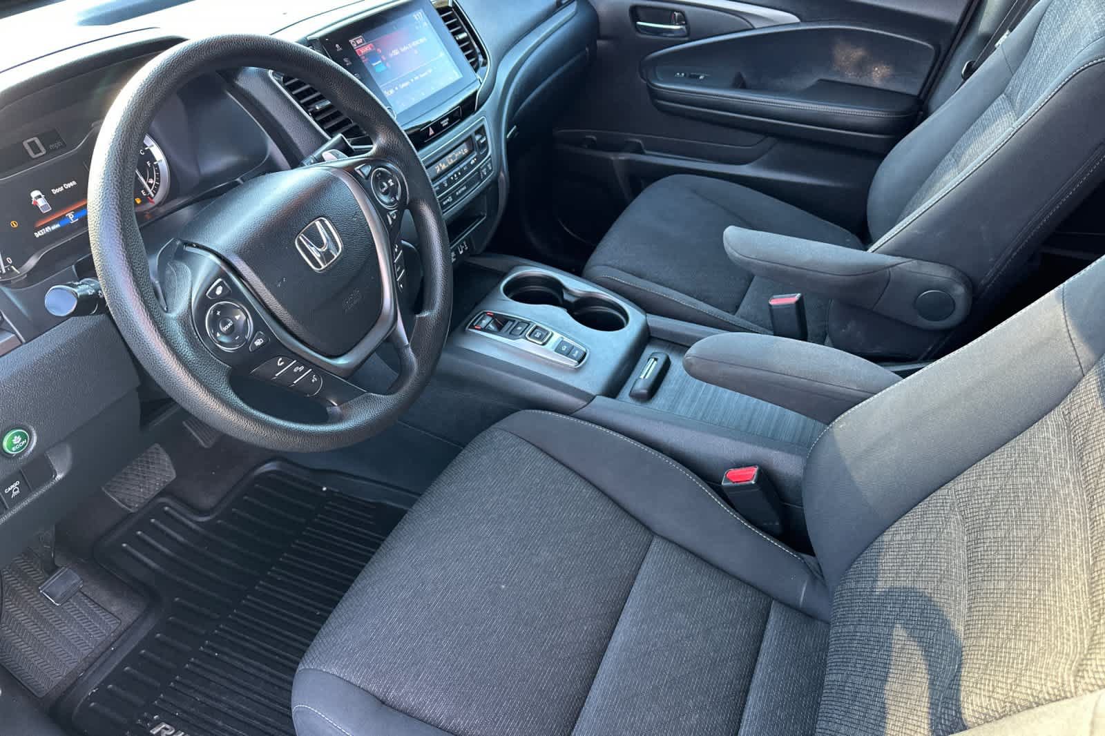 Used 2023 Honda Ridgeline Sport image 10