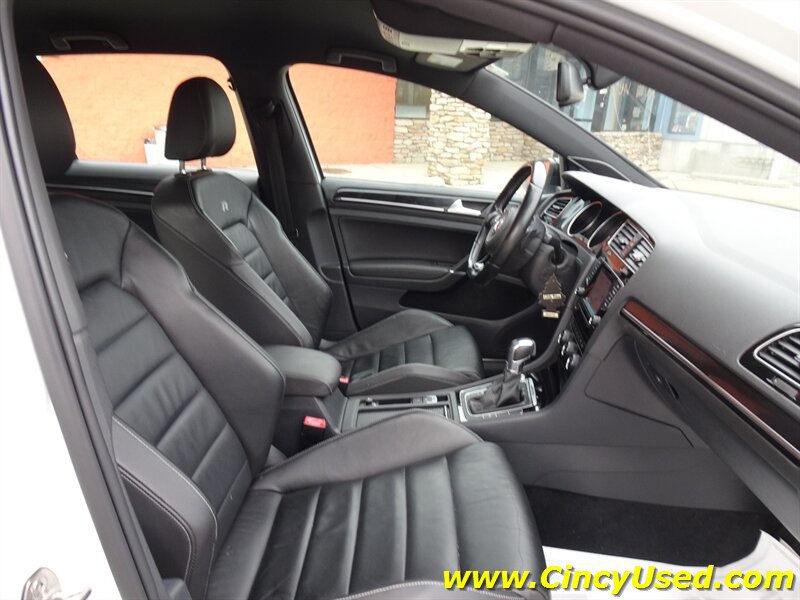 Used 2015 Volkswagen Golf R 4-Door AWD/4WD image 17
