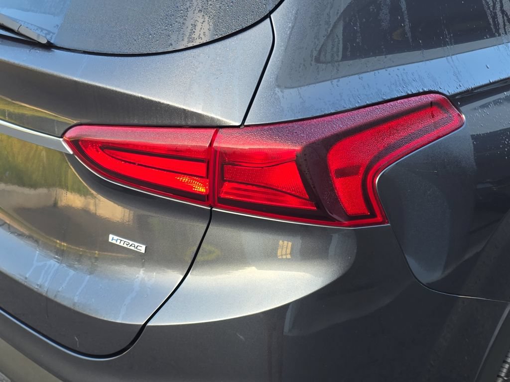 Used 2020 Hyundai Santa Fe SE AWD/4WD image 29