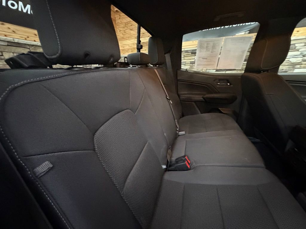 Used 2023 Chevrolet Colorado LT w/ LT Convenience Package II image 32