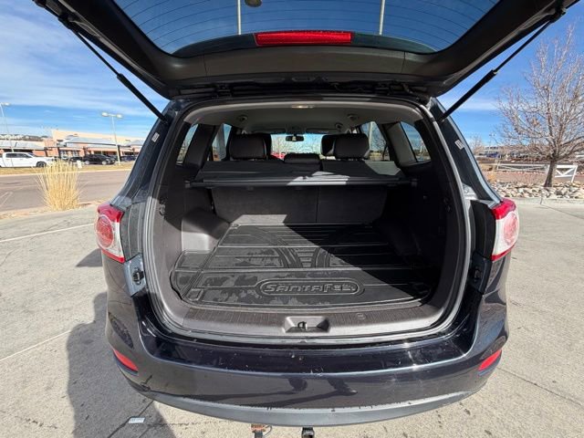 Used 2011 Hyundai Santa Fe SE image 24