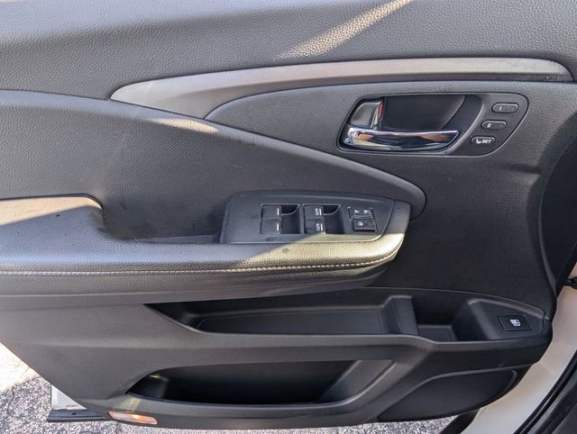 Used 2023 Honda Ridgeline RTL-E image 34