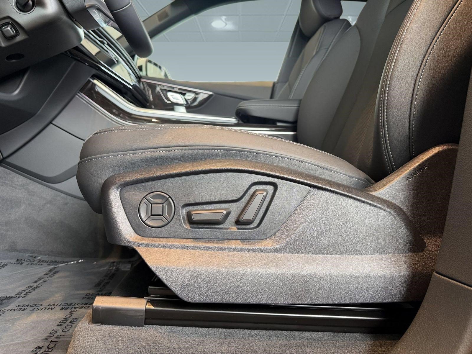 New 2027 Audi Q8 Premium Plus AWD/4WD image 4