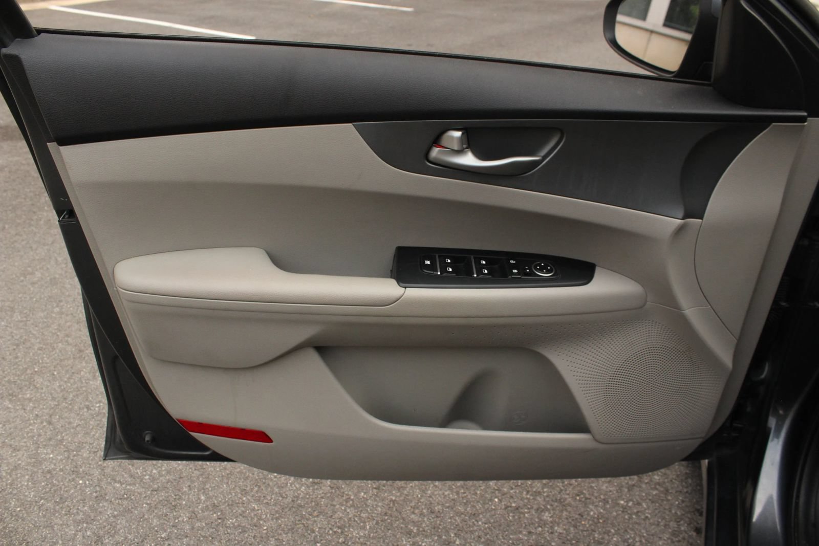 Used 2021 Kia Forte LXS FWD image 15
