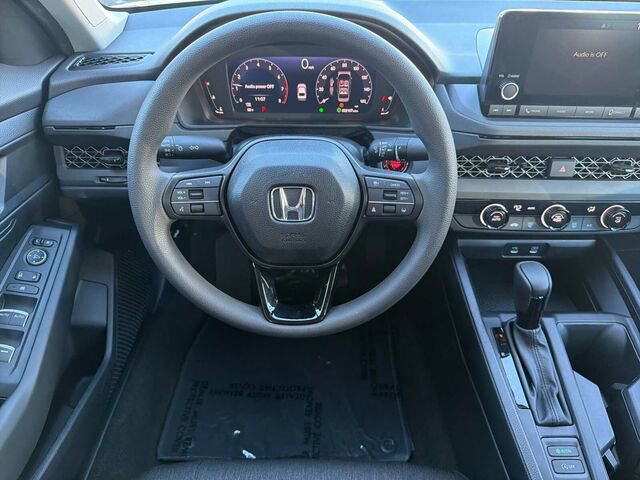 Used 2025 Honda Accord LX image 18