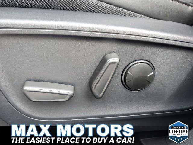 New 2026 Ford Escape ST-Line w/ Tech Pack #1 image 18
