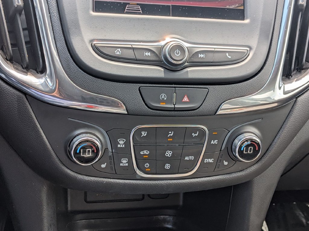 Used 2023 Chevrolet Equinox LT FWD image 17