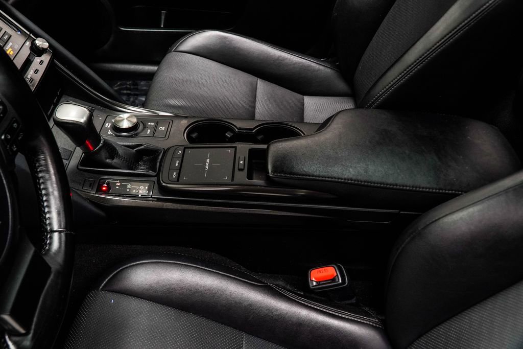 Used 2021 Lexus IS 300 300 w/ Comfort Package image 18