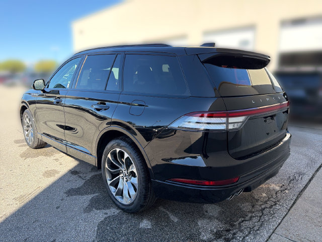 New 2027 Lincoln Aviator AWD w/ Jet Appearance Package image 9