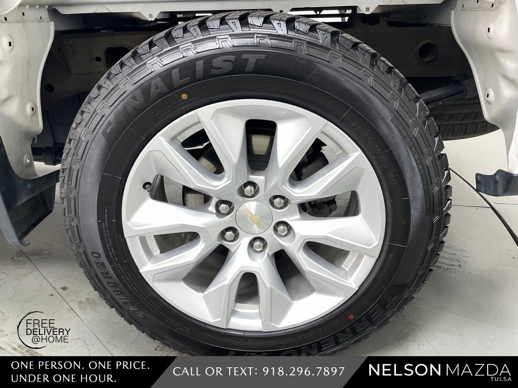 Used 2022 Chevrolet Silverado 1500 Custom w/ Safety Confidence Package image 12