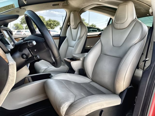 Used 2019 Tesla Model X Long Range AWD/4WD image 11