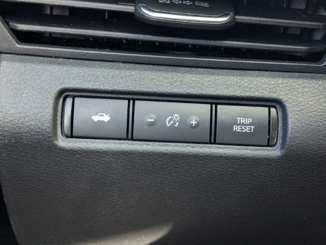 Used 2021 Nissan Altima 2.5 SR w/ SR Premium Package FWD image 22