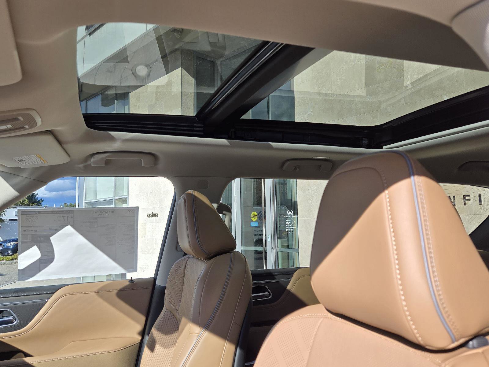 New 2026 INFINITI QX80 Luxe image 6