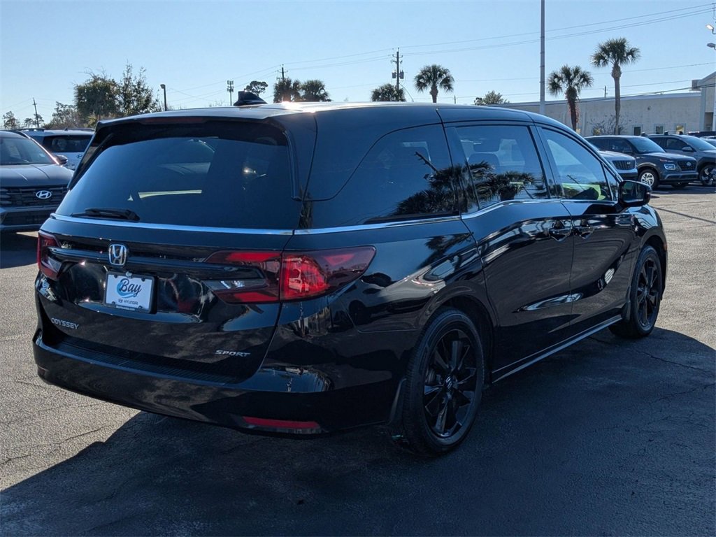 Used 2024 Honda Odyssey Sport image 5