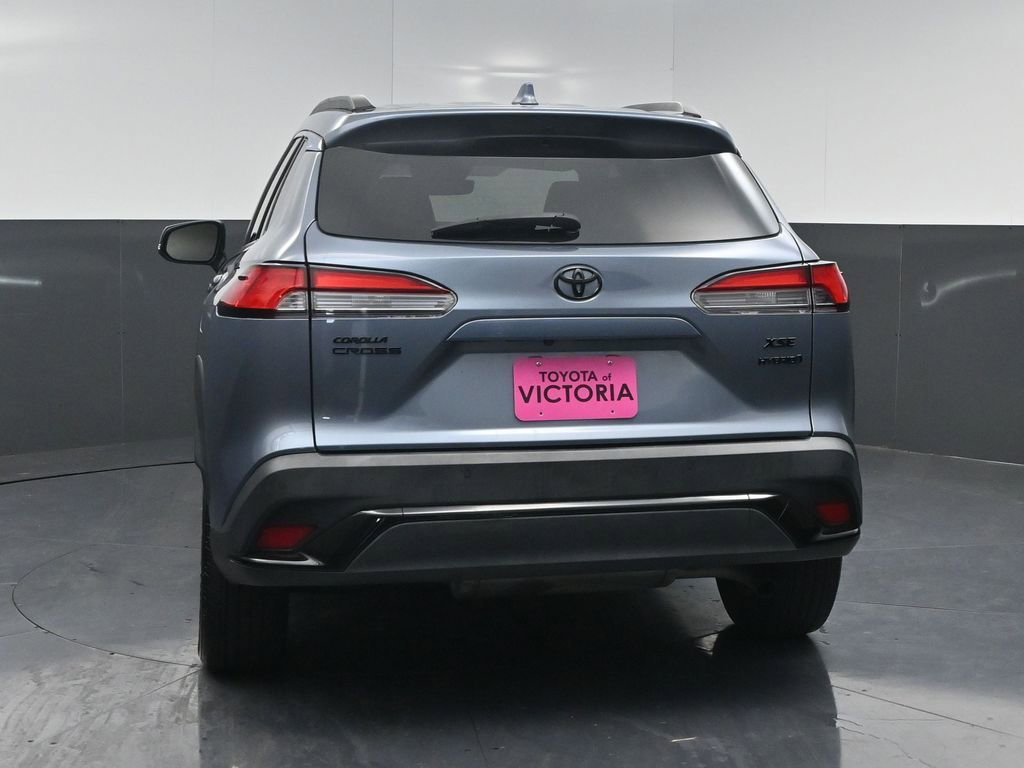 Used 2023 Toyota Corolla Cross XSE w/ Convenience Package image 18