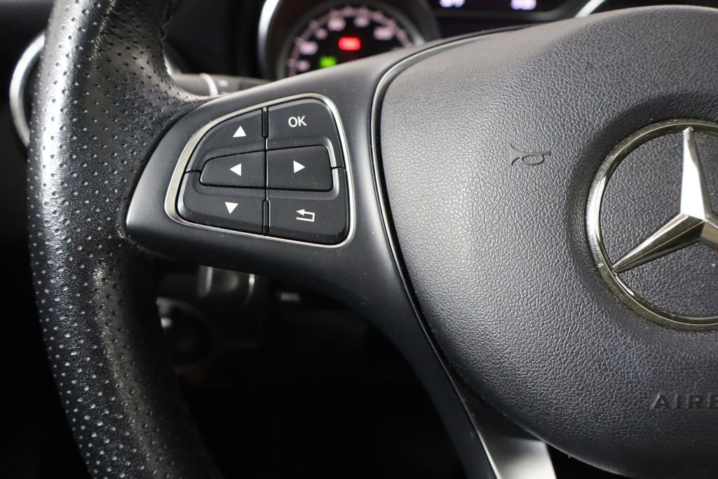 Used 2019 Mercedes-Benz CLA 250 image 23