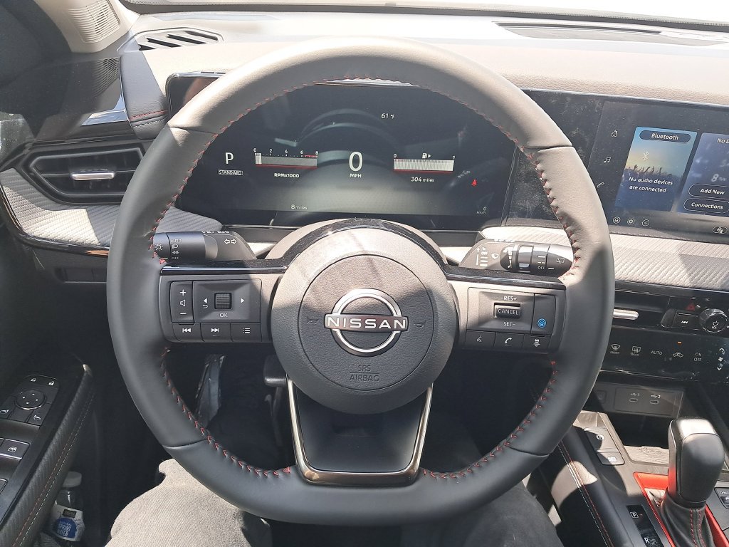 New 2026 Nissan Kicks SR AWD/4WD image 15