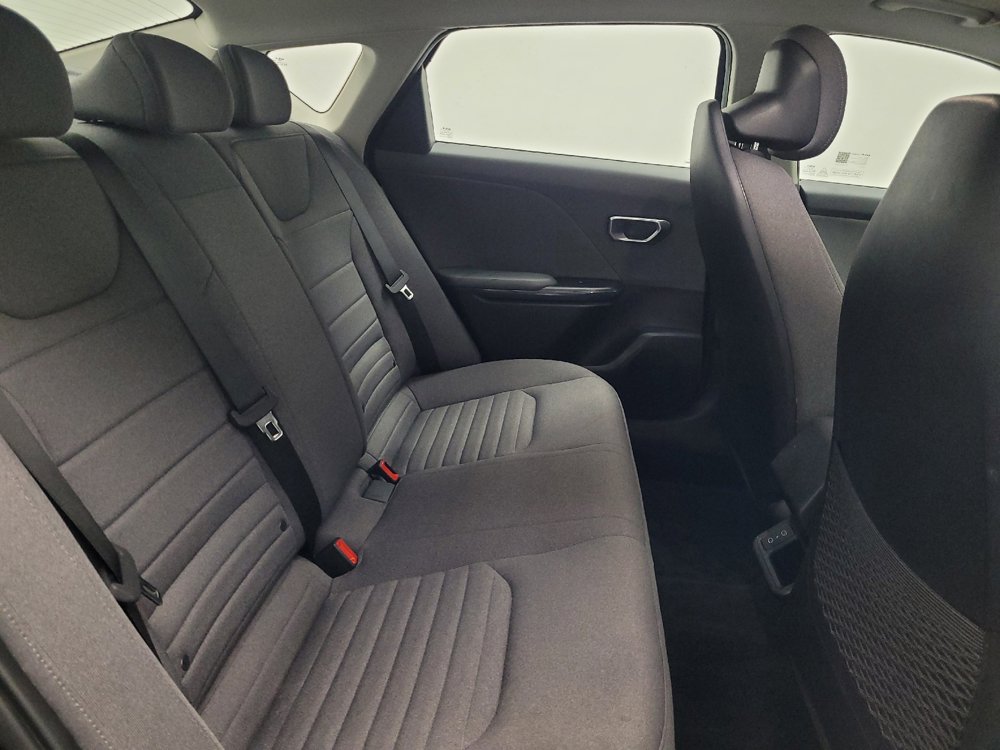 Used 2025 Kia K4 EX FWD image 19