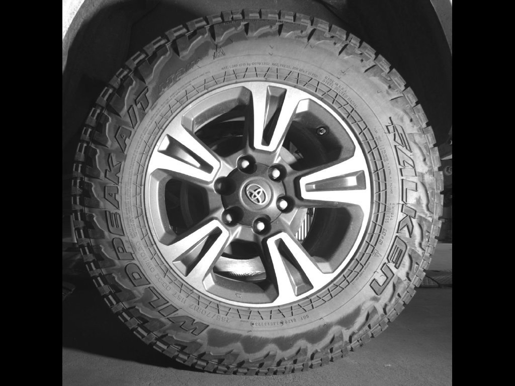 Used 2019 Toyota Tacoma TRD Sport AWD/4WD image 12
