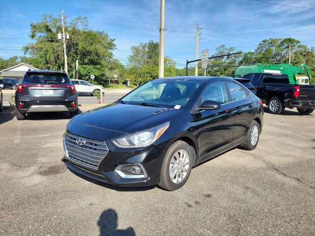 Used 2022 Hyundai Accent SEL FWD image 4