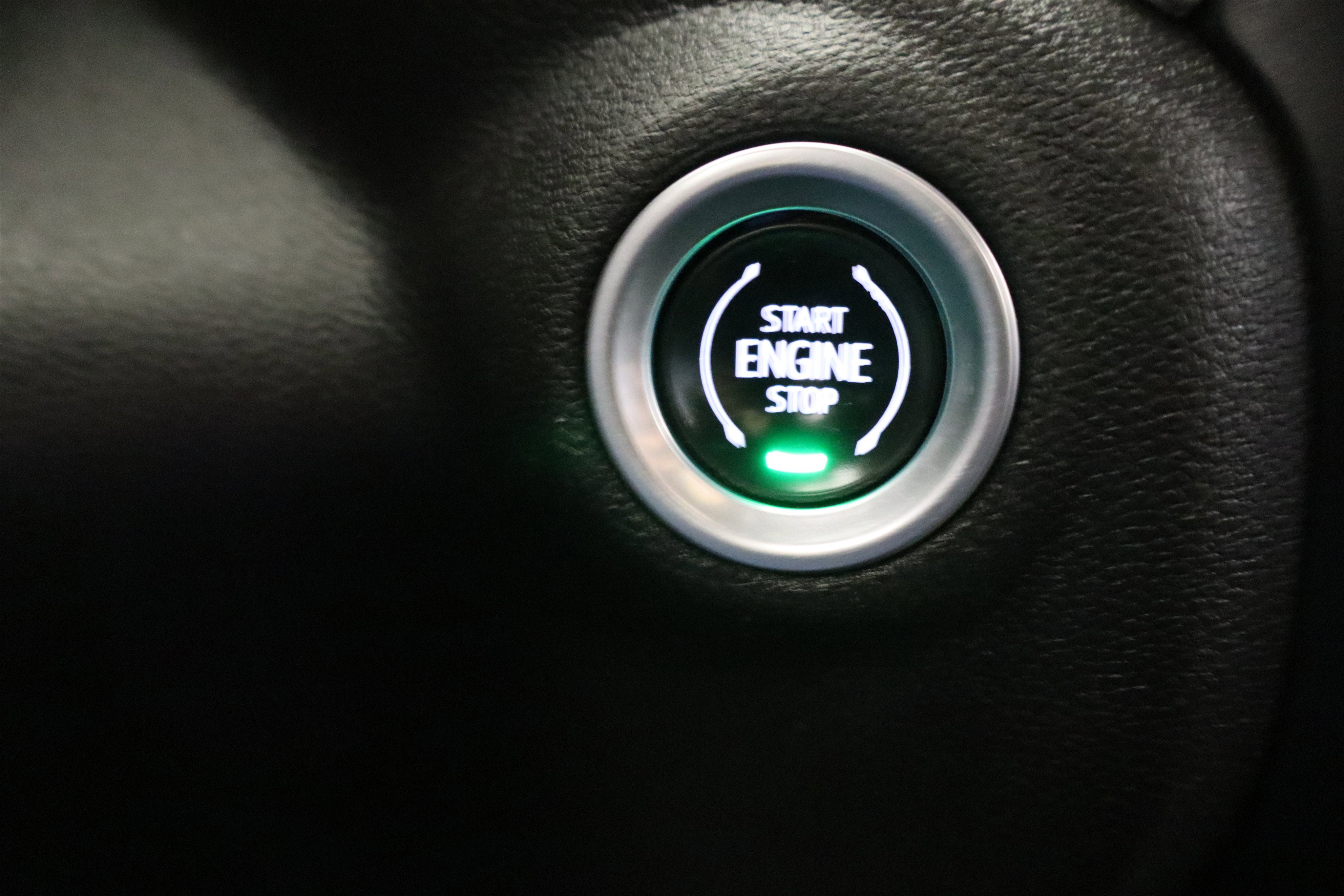 Used 2021 GMC Sierra 1500 SLT image 32