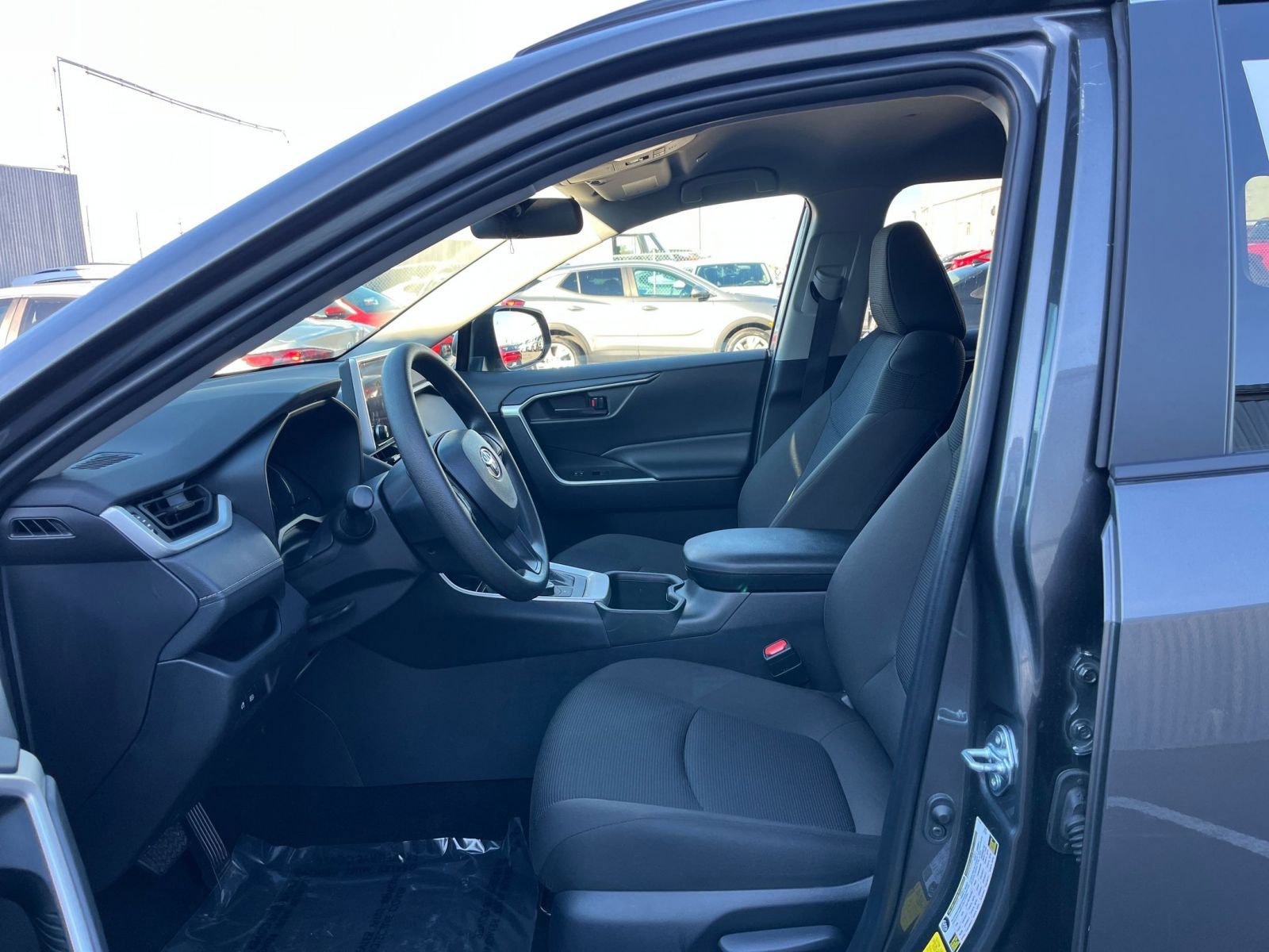 Used 2025 Toyota RAV4 LE image 26