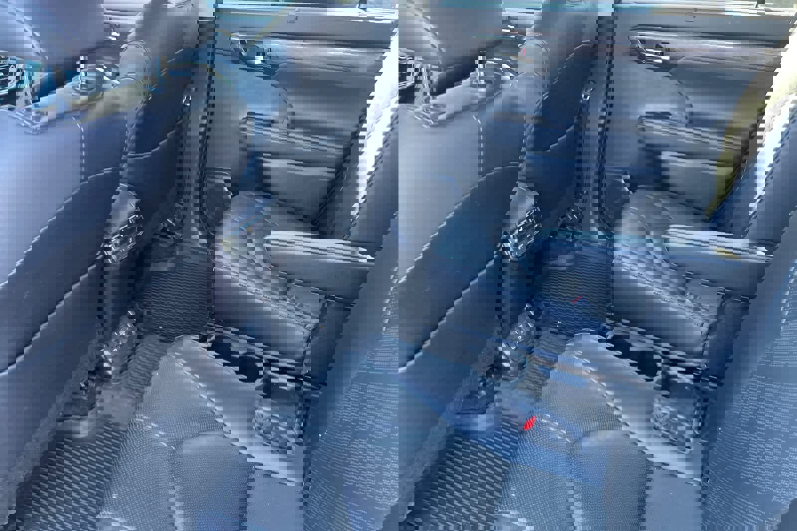 Used 2023 Toyota Highlander Platinum image 10