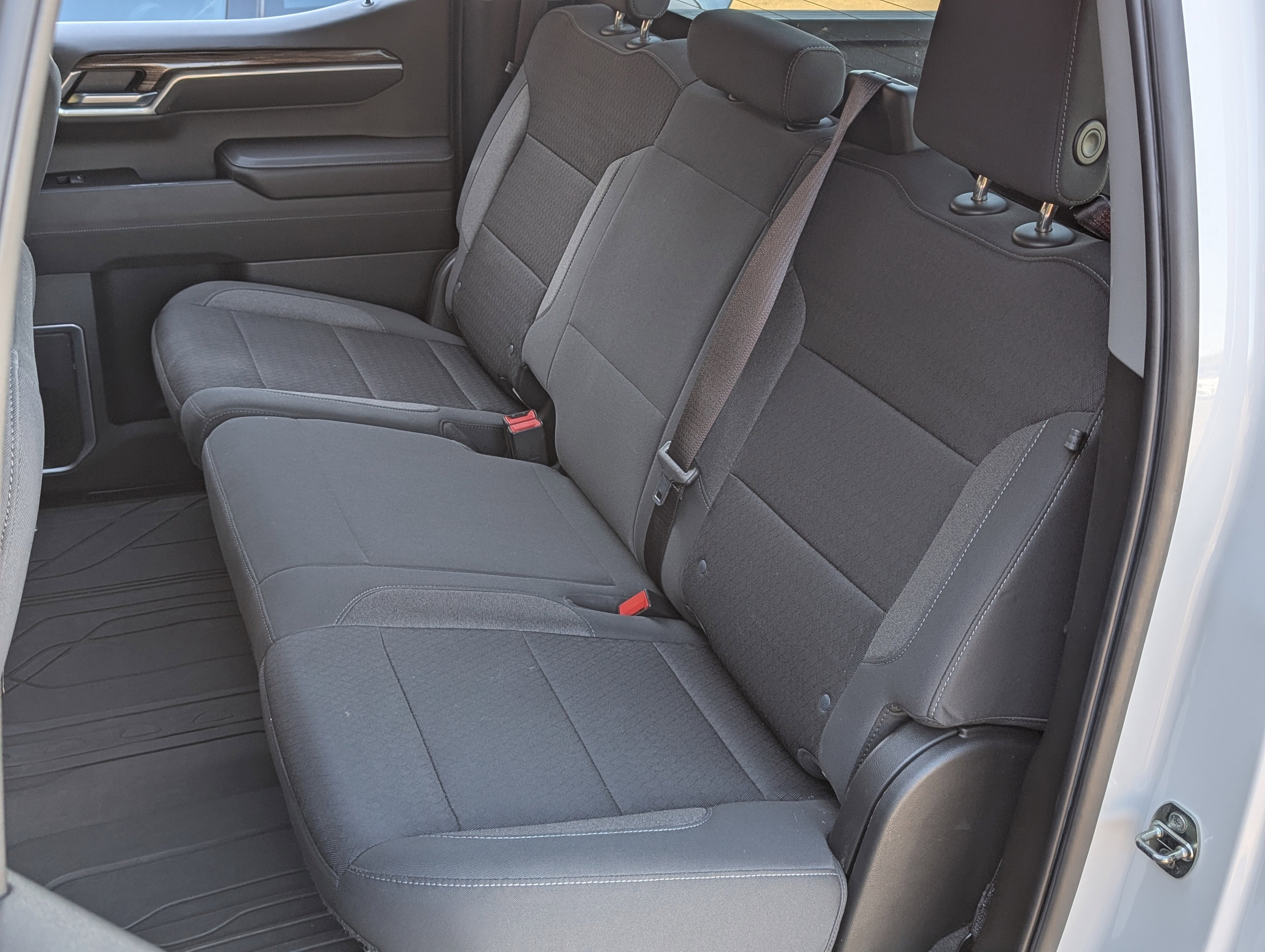 Used 2022 Chevrolet Silverado 1500 RST w/ Redline Edition image 17