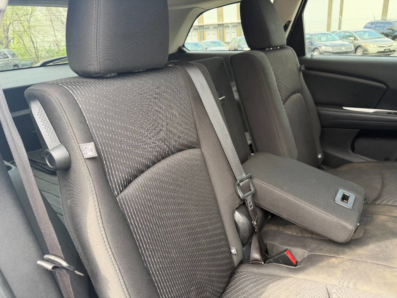 Used 2016 Dodge Journey SE w/ Flexible Seating Group image 36