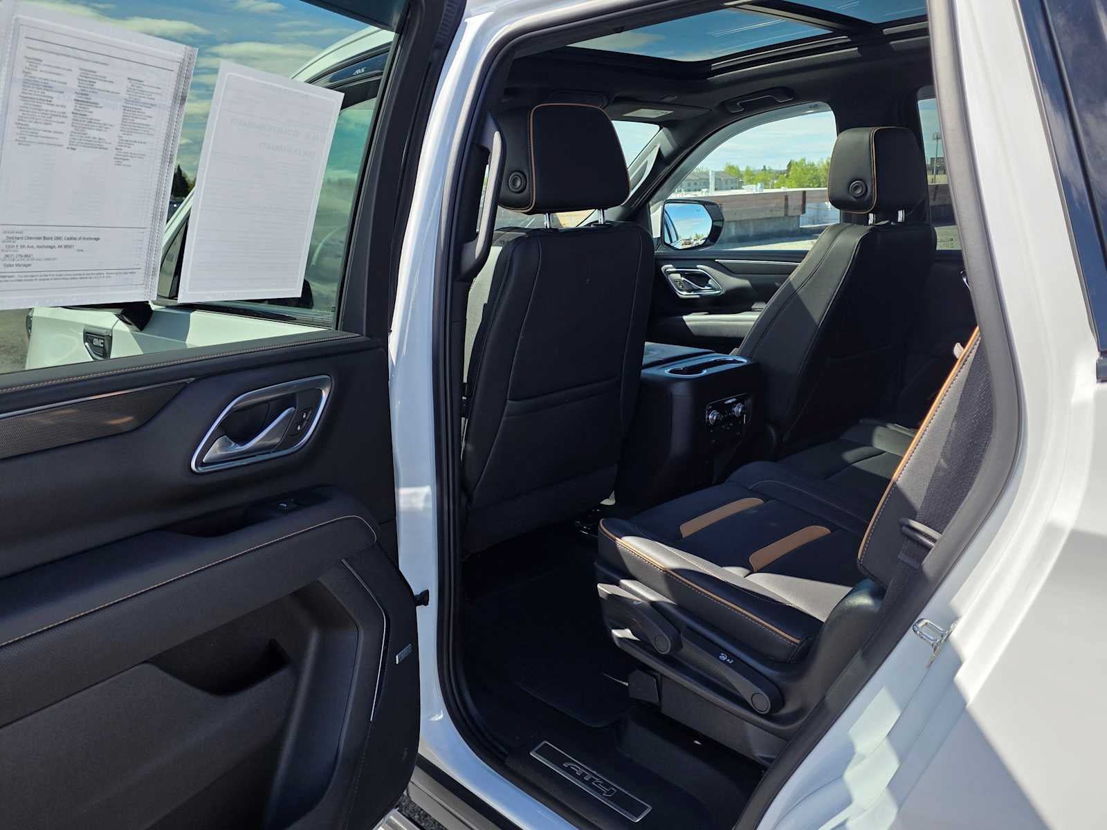 Used 2023 GMC Yukon AT4 w/ AT4 Premium Plus Package AWD/4WD image 15