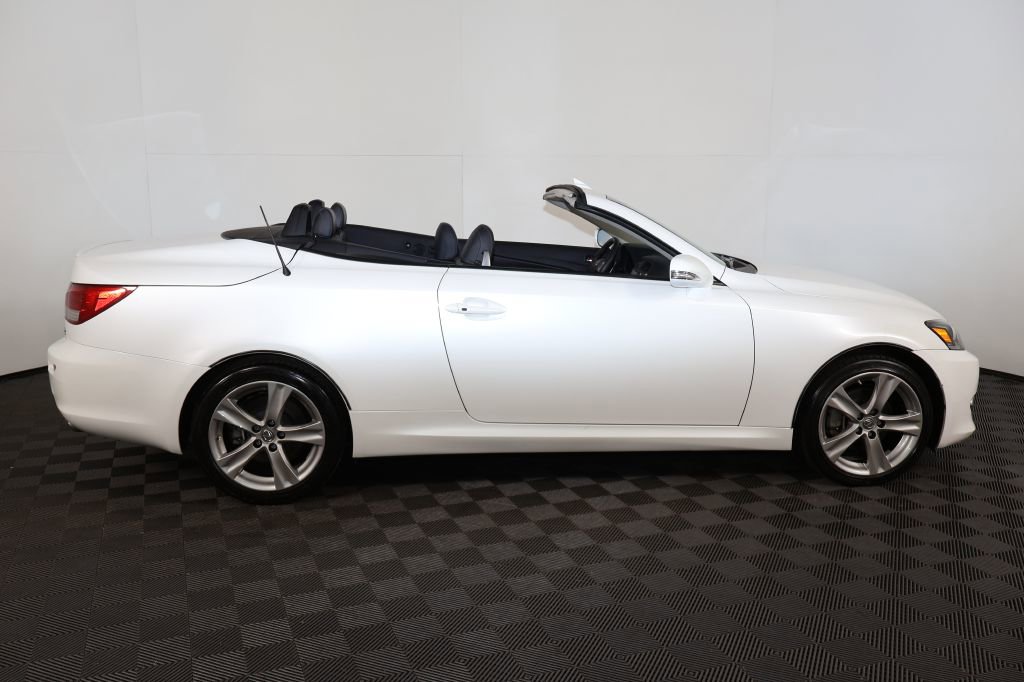 Used 2014 Lexus IS 250C 250 w/ Luxury Package image 23