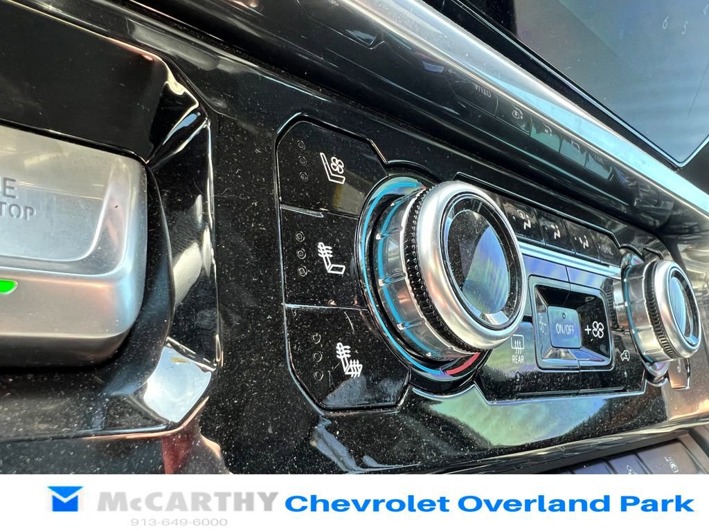 Used 2022 GMC Sierra 1500 Denali w/ Denali Reserve Package AWD/4WD image 16