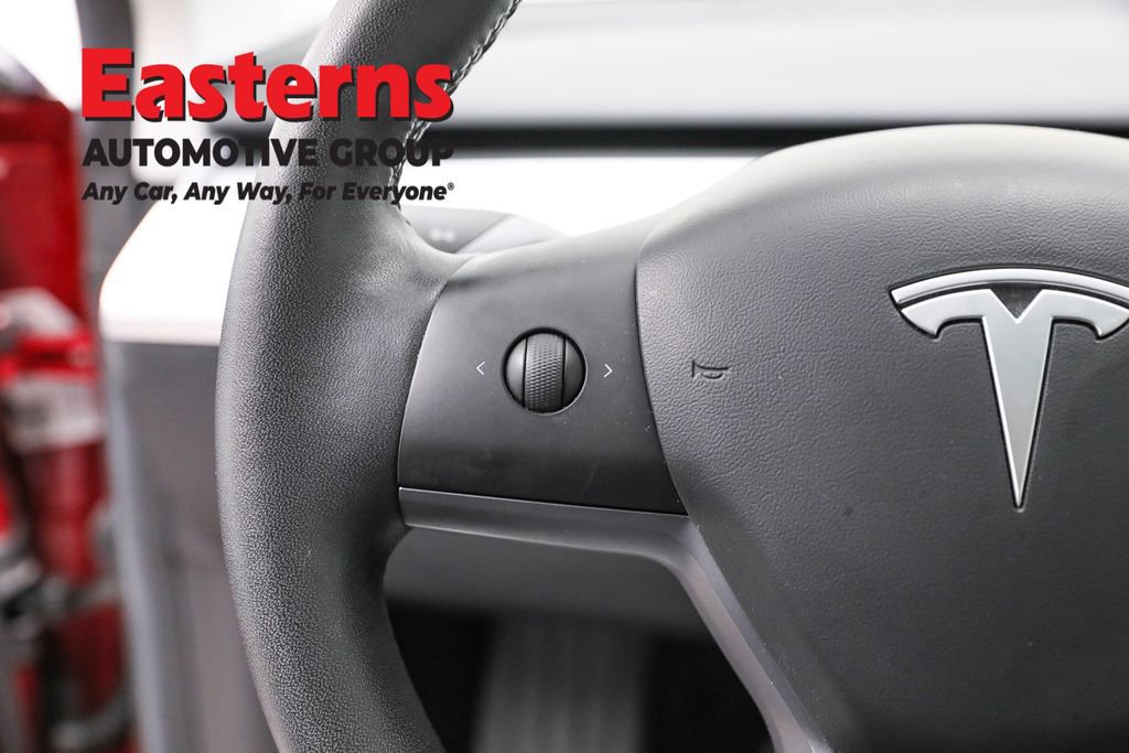 Used 2019 Tesla Model 3 Performance image 15