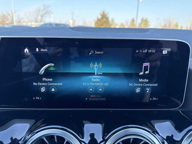 Used 2021 Mercedes-Benz GLA 250 4MATIC image 19