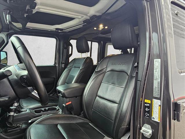Used 2022 Jeep Wrangler Unlimited Sahara image 21