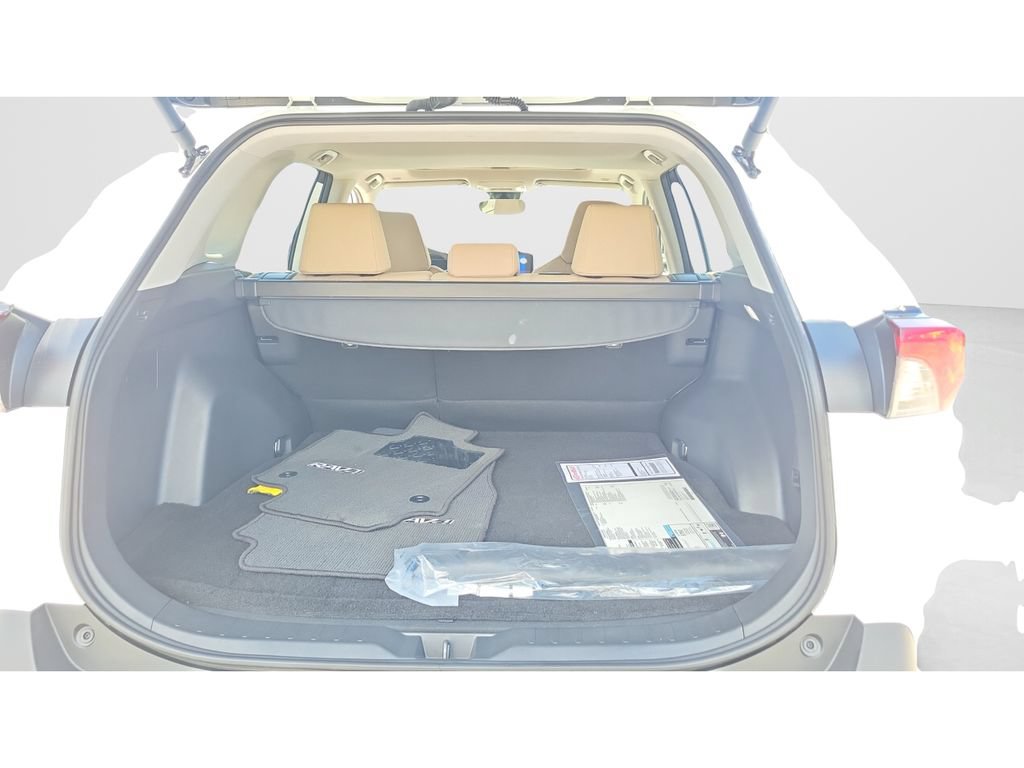 Certified 2025 Toyota RAV4 XLE w/ Convenience Package FWD image 13