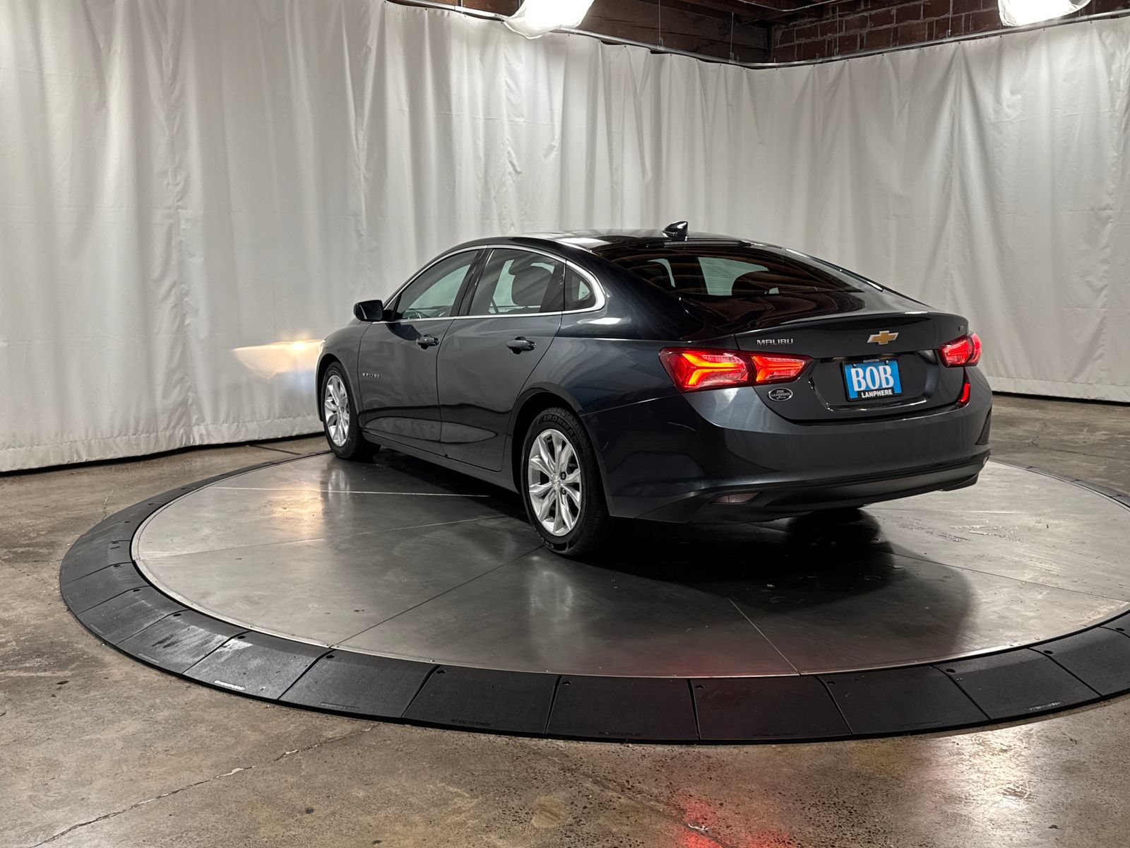 Used 2021 Chevrolet Malibu LT FWD image 7